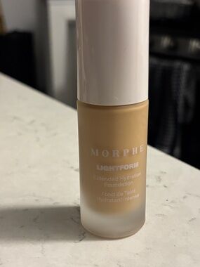 Morphe Lightform Hydration Foundation - medium 14 W
